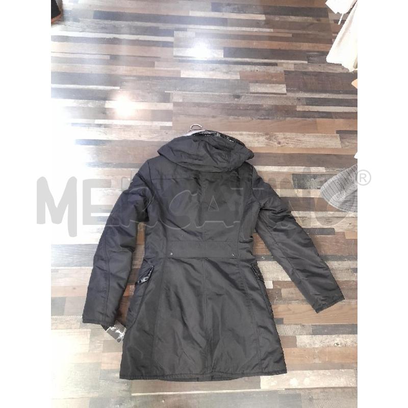 CAPPOTTO DONNA PEUTEREY NERO COLLO CASTORO MARRO  | Mercatino dell'Usato Montesilvano 3