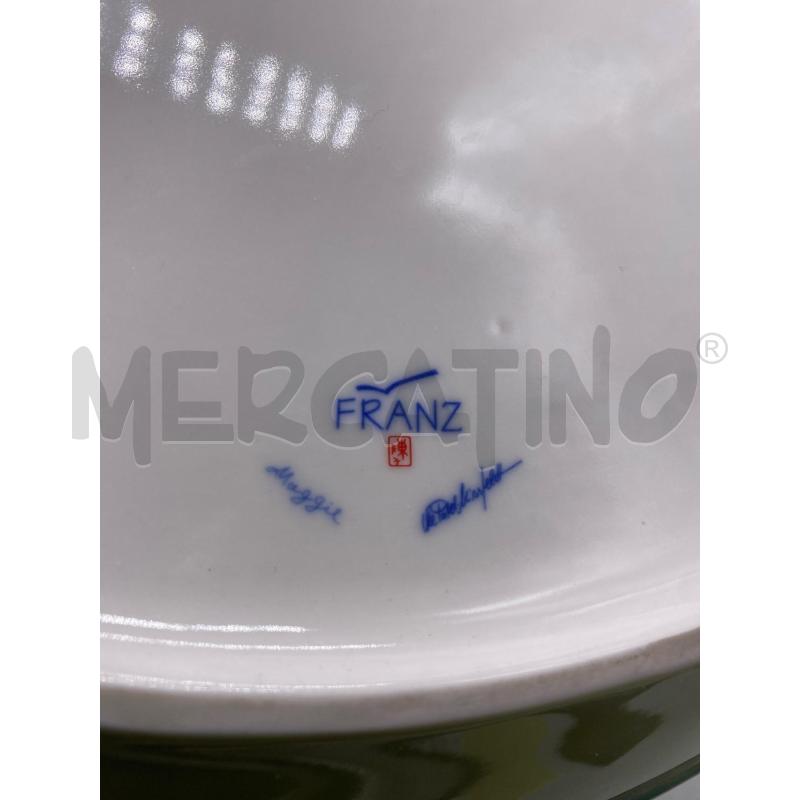 CENTROTAVOLA FRANZ PORCELLANA 33X35CMMAGGIE  | Mercatino dell'Usato Montesilvano 4