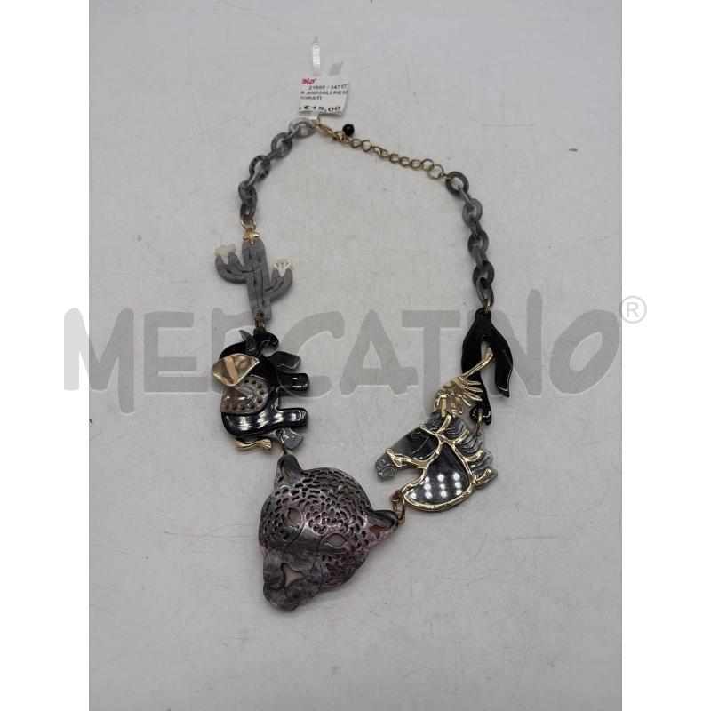 COLLANA ANIMALI RESINA DETT DORATI | Mercatino dell'Usato Montesilvano 1