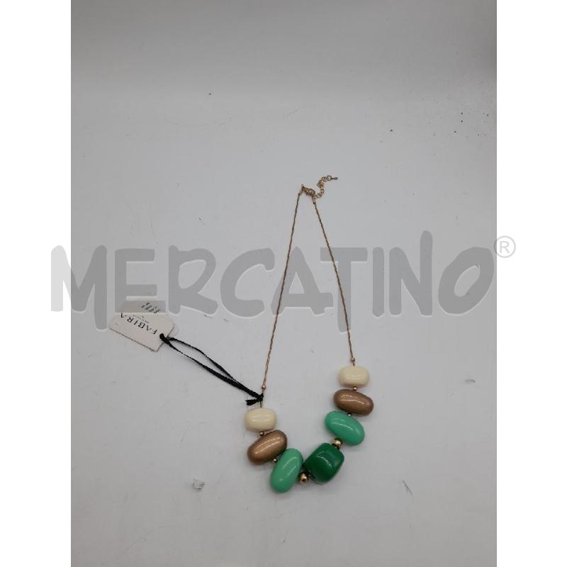 COLLANA FABIRA DORATA PIETRE PLASTICA VERDI DORATE BIANCHE | Mercatino dell'Usato Montesilvano 1