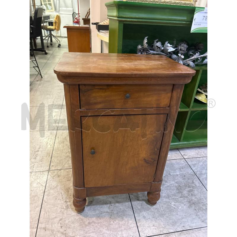 COMODINO  | Mercatino dell'Usato Montesilvano 1