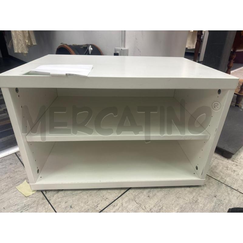COMODINO IKEA BIANCO | Mercatino dell'Usato Montesilvano 1
