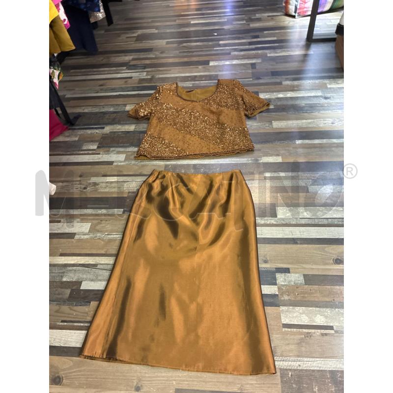 COMPLETO DONNA MARRO PAILETTES FRANK USHER TG L | Mercatino dell'Usato Montesilvano 1
