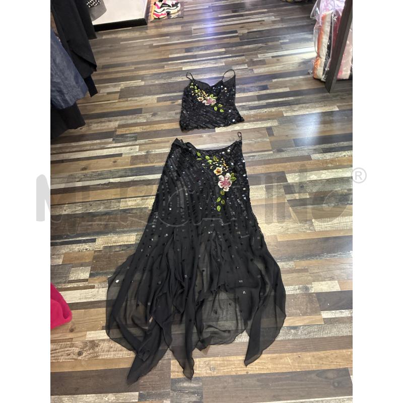 COMPLETO DONNA NERO PERLINE FIRI ROSA TG 42 | Mercatino dell'Usato Montesilvano 1