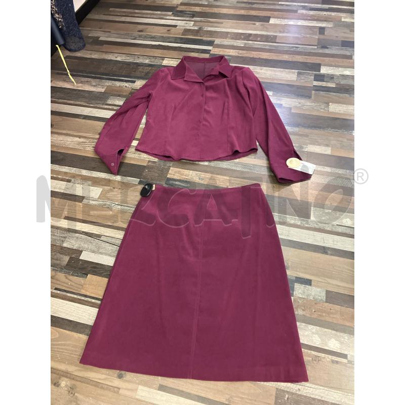 COMPLETO DONNA SMARCHIATO VIOLA TIPO SCAMOSCIATO | Mercatino dell'Usato Montesilvano 2