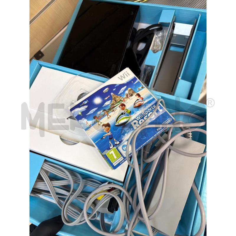 CONSOLLE WII SPORT RESORT CON DUE GIOCHI | Mercatino dell'Usato Montesilvano 2