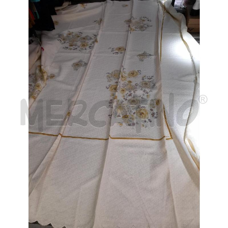 COPRI LETTO BEIGE M FIORI LILLA | Mercatino dell'Usato Montesilvano 3