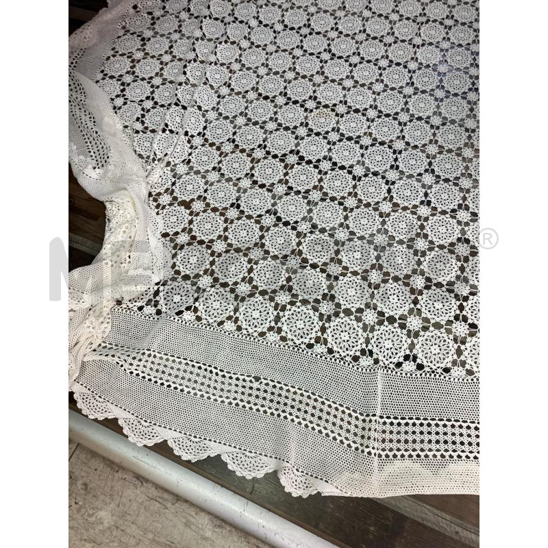 COPRI LETTO M BIANCO UNCINETTO | Mercatino dell'Usato Montesilvano 3