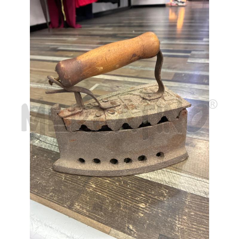 FERRO DA STIRO CARBONE MANICO LEGNO | Mercatino dell'Usato Montesilvano 1