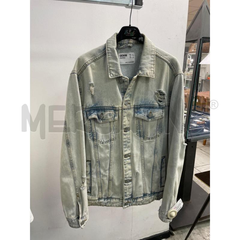 GIACCA UOMO JEANS BERSHKA LAV CHIARO STRAPPATO EFFETTO INVECCHIATO | Mercatino dell'Usato Montesilvano 1