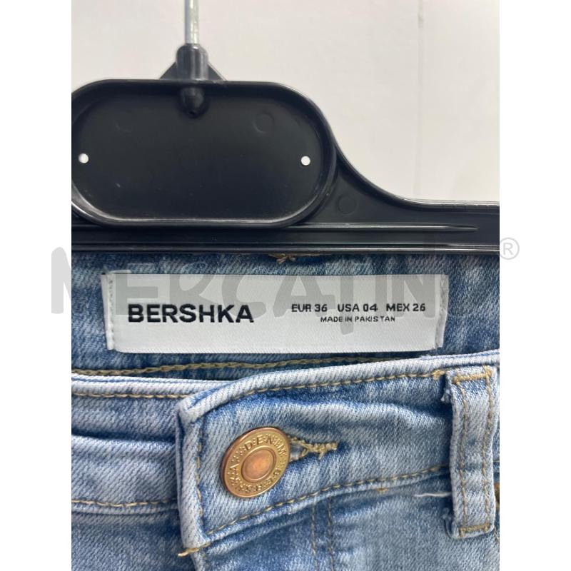 JEANS DONNA BERSHKA LAV CHIARO ZAMPA | Mercatino dell'Usato Montesilvano 2