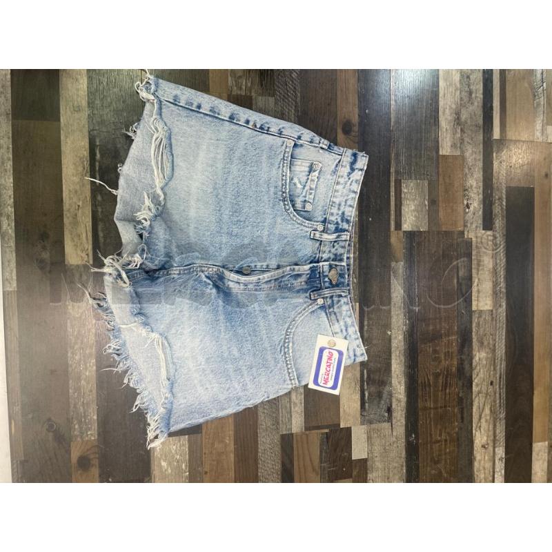 JEANS DONNA CORTO ZARA EUR 36 | Mercatino dell'Usato Montesilvano 1