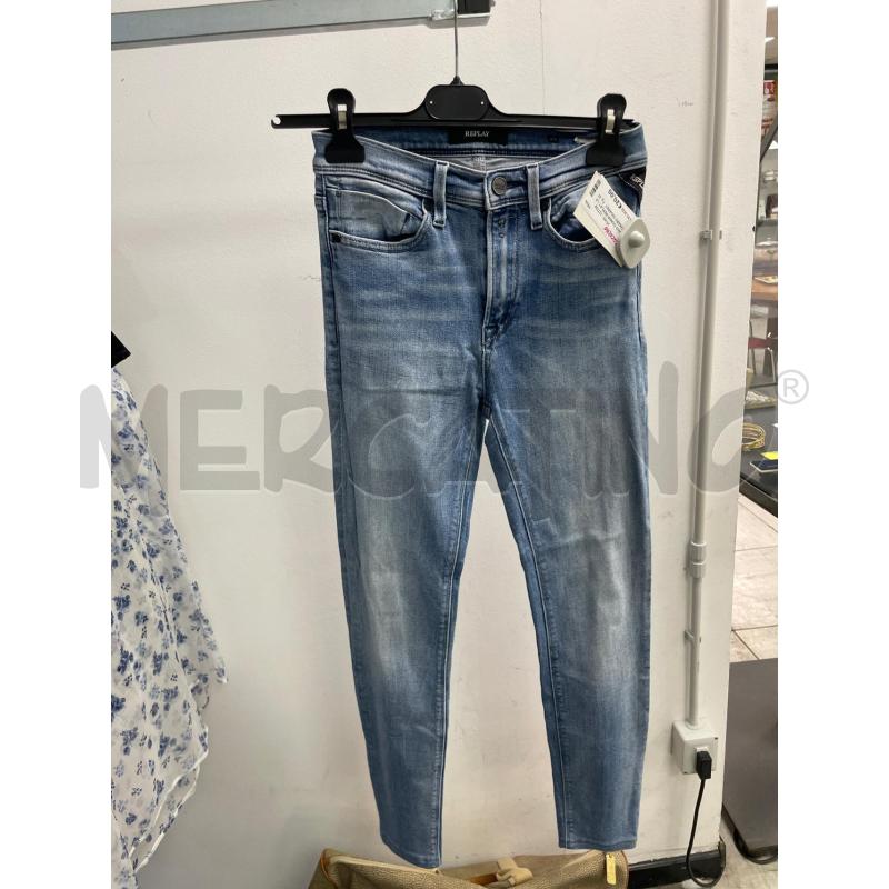 JEANS DONNA REPLAY LAV CHIARO SIGARETTA | Mercatino dell'Usato Montesilvano 1