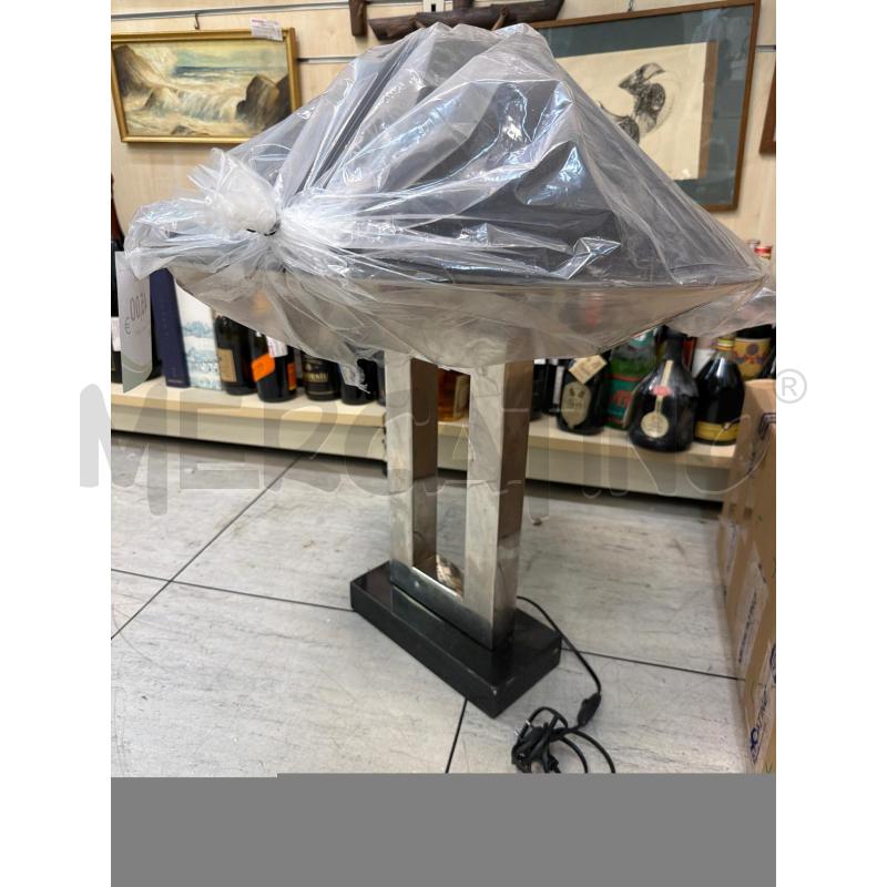 LAMPADA TAVOLO ACCIAIO BASE MARMO | Mercatino dell'Usato Montesilvano 1