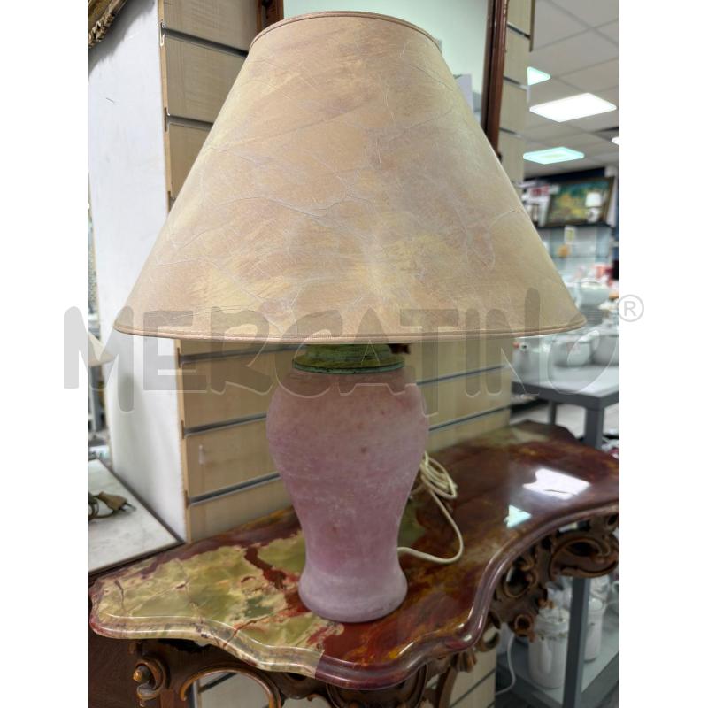 LAMPADA TAVOLO VETRO ROSA  | Mercatino dell'Usato Montesilvano 1