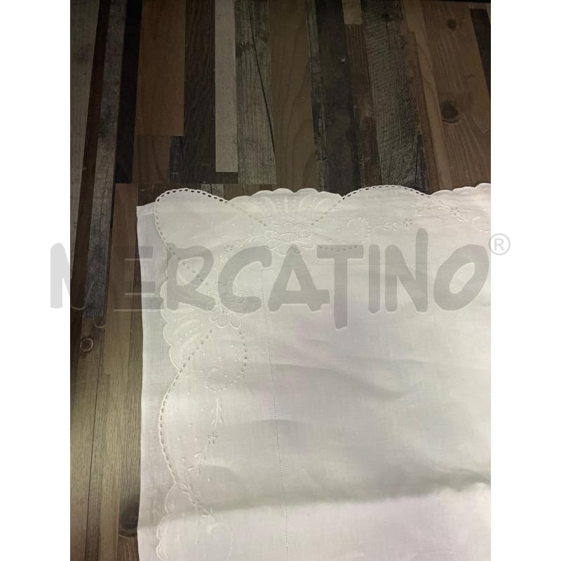 LENZUOLA MATRIMONIALEN 2 + 2 FEDRE RICAMATO  | Mercatino dell'Usato Montesilvano 3