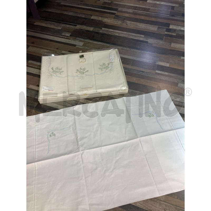LENZUOLO MATRIMONIALE COPPIA BIANCA + FEDERE FIORELLINI CELESTI | Mercatino dell'Usato Montesilvano 1