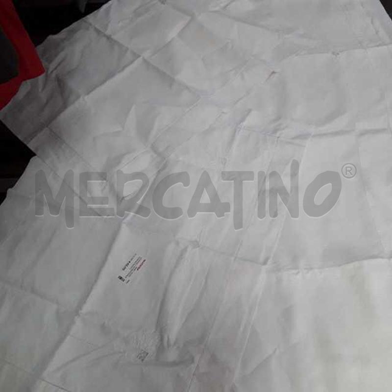 LENZUOLO MATRIMONIALE FIORI RICAMATO A MANO BOTTONI MADREPERLA SOPRA+ FEDERE | Mercatino dell'Usato Montesilvano 3
