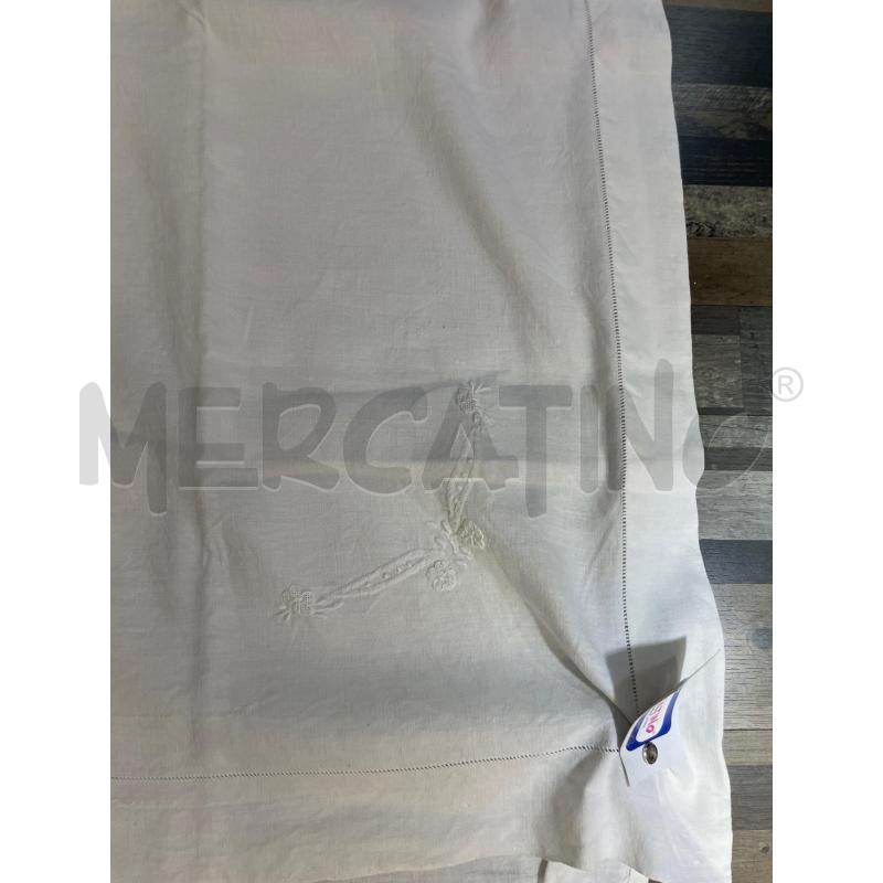 LENZUOLO MATRIMONIALE RICAMATOCUCITURE CENTRALI | Mercatino dell'Usato Montesilvano 2