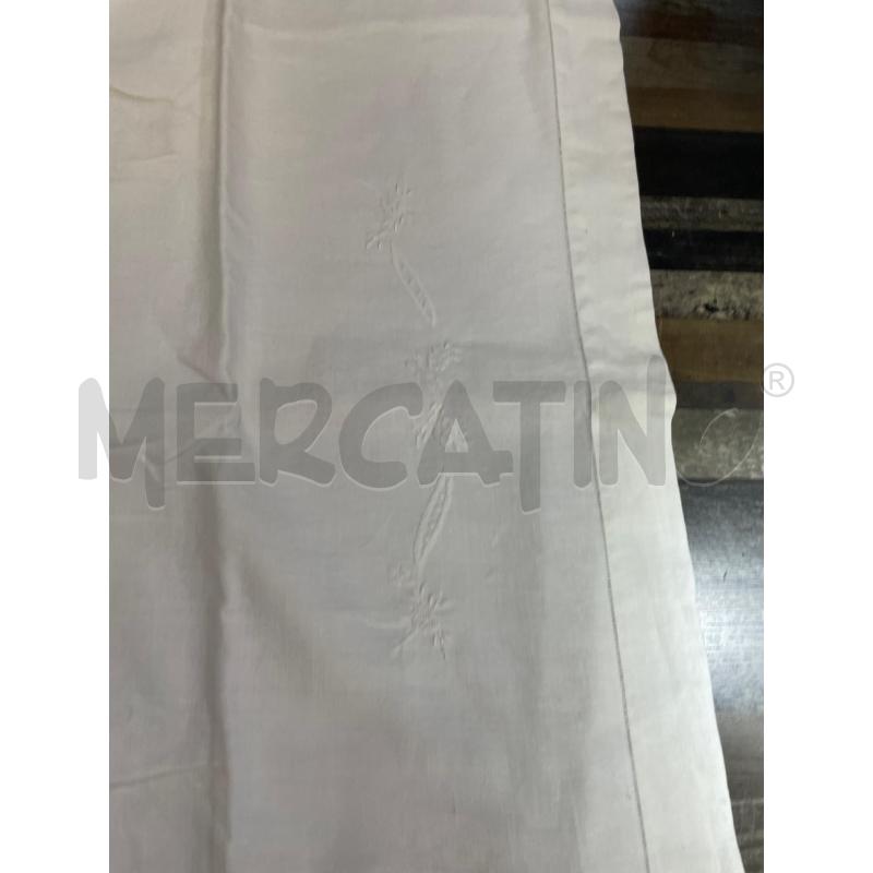 LENZUOLO MATRIMONIALE RICAMATOCUCITURE CENTRALI | Mercatino dell'Usato Montesilvano 3