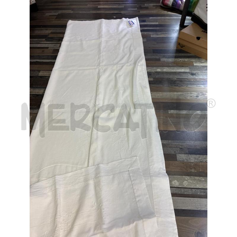 LENZUOLO MATRIMONIALE RICAMATO + 2 FEDERE TESSUTO VINTAGE | Mercatino dell'Usato Montesilvano 1