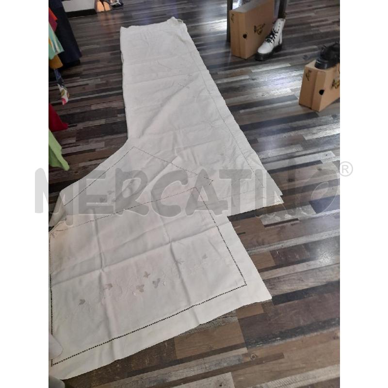 LENZUOLO MATRIMONIALE + 2 FEDERE RICAMATO BIANCO | Mercatino dell'Usato Montesilvano 1
