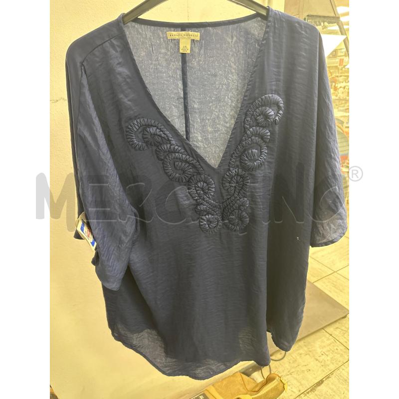 MAGLIA DONNA BANANA REPUBLIC BLU SCOLLO V RICAMO | Mercatino dell'Usato Montesilvano 1