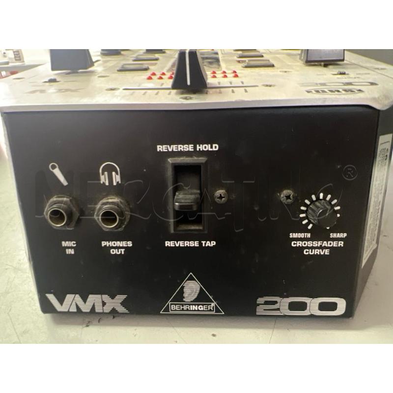 MIXER BEHRINGER VMX200 | Mercatino dell'Usato Montesilvano 2