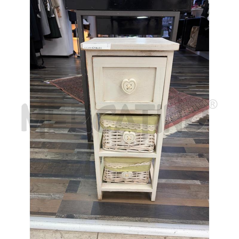 MOBILETTO BIANCO 3 CASSETTI SHABBY | Mercatino dell'Usato Montesilvano 1
