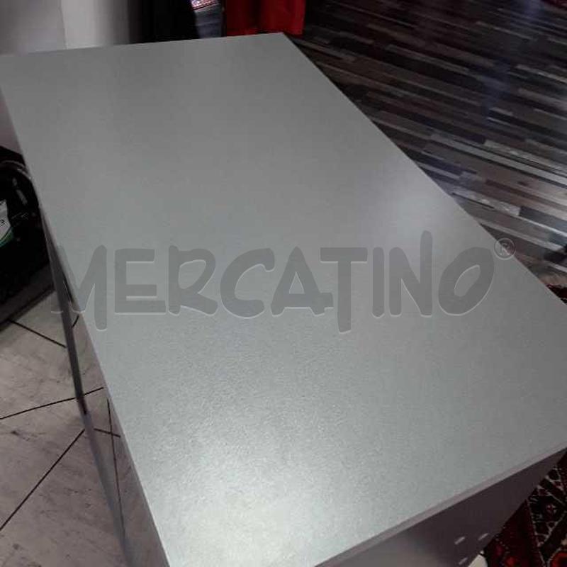 MOBILETTO PORTA TV E CD GRIGIO | Mercatino dell'Usato Montesilvano 2