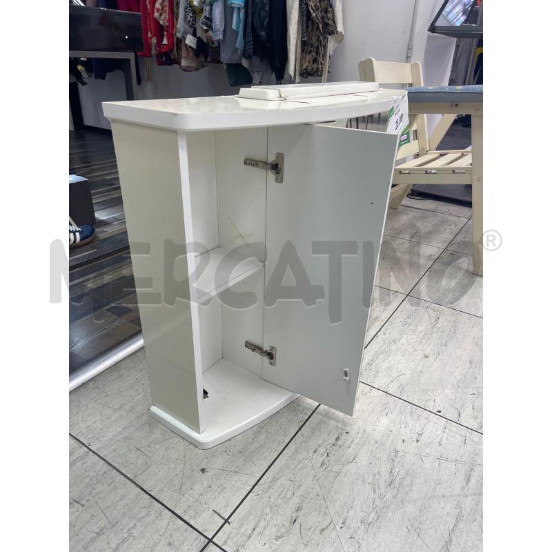 MOBILE BAGNO TRE ANTE SPECCHIO | Mercatino dell'Usato Montesilvano 2
