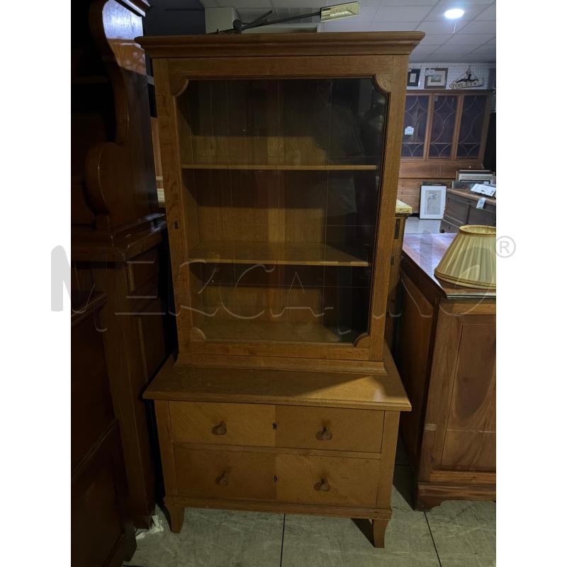 MOBILE VETRINA CON CASSETTI LEGNO CHIARO | Mercatino dell'Usato Montesilvano 1