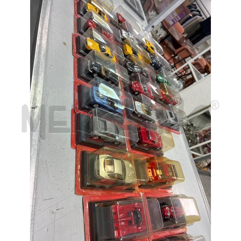 MODELLINO AUTO FERRARI VARIO | Mercatino dell'Usato Montesilvano 1