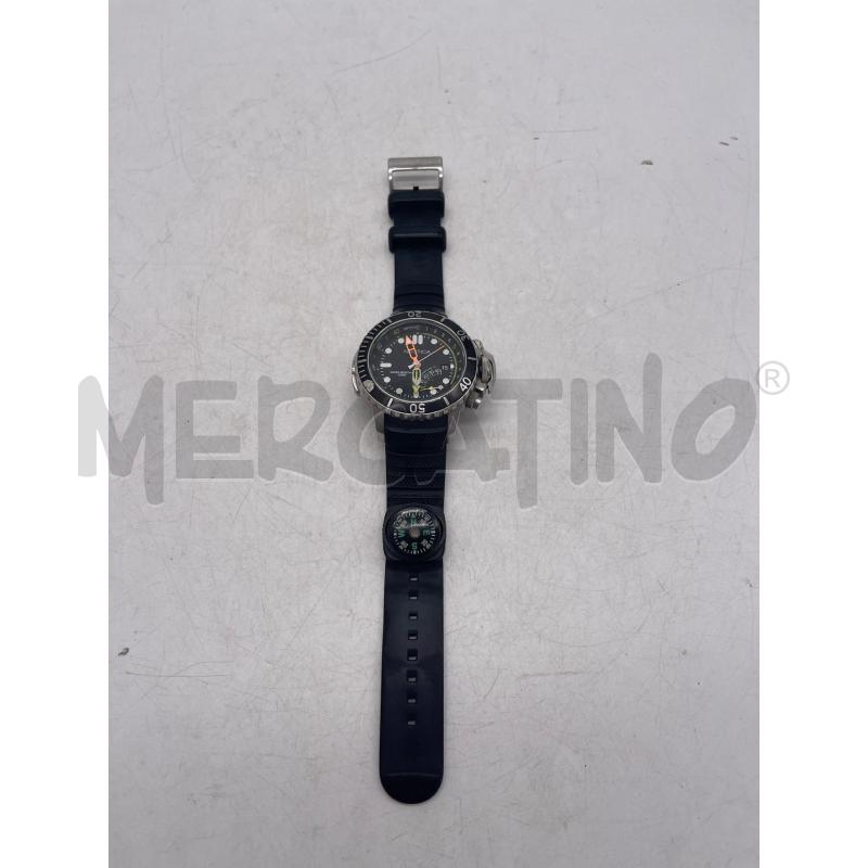 OROLOGIO DA POLSO NAUTICA PRESENTA IMPERFEZIONI VETRO | Mercatino dell'Usato Montesilvano 1