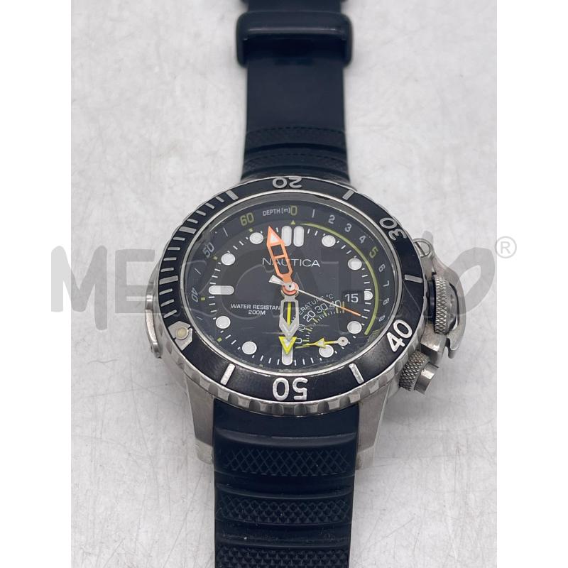 OROLOGIO DA POLSO NAUTICA PRESENTA IMPERFEZIONI VETRO | Mercatino dell'Usato Montesilvano 2