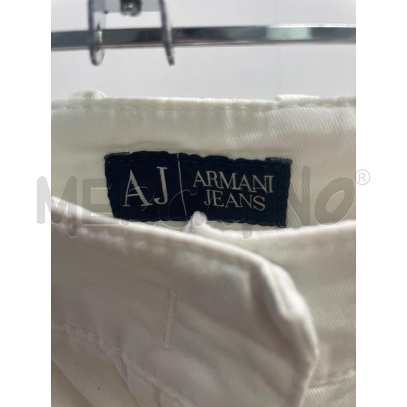 PANTALONCINO DONNA ARMANI JEANS BIANCO BERMUDA | Mercatino dell'Usato Montesilvano 2