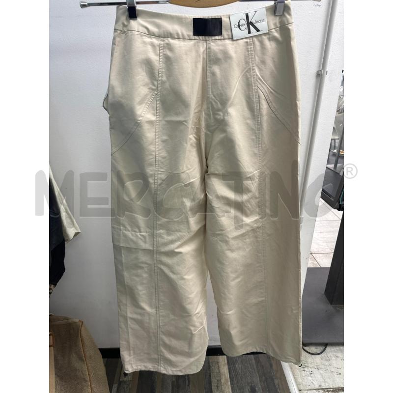 PANTALONE DONNA CALVIN KLEIN JEANS BEIGE PARACHAUTE | Mercatino dell'Usato Montesilvano 4
