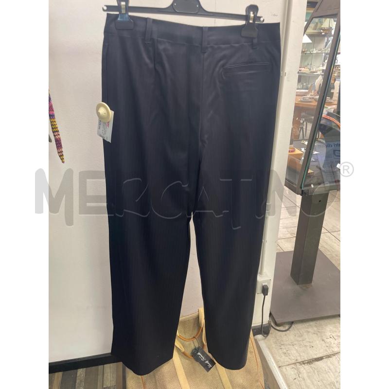 PANTALONE DONNA INTREND BLU TIPO RASATO | Mercatino dell'Usato Montesilvano 2