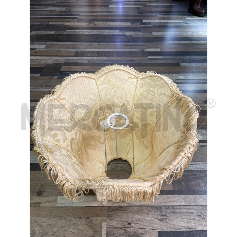 PARALUME BEIGE DAMASCATO CM 28 X 31 | Mercatino dell'Usato Montesilvano 2