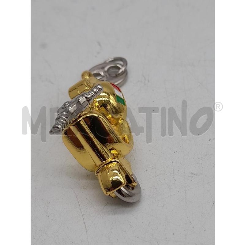 PORTA CHIAVI MOTORETTA DORATA ITALIA | Mercatino dell'Usato Montesilvano 4