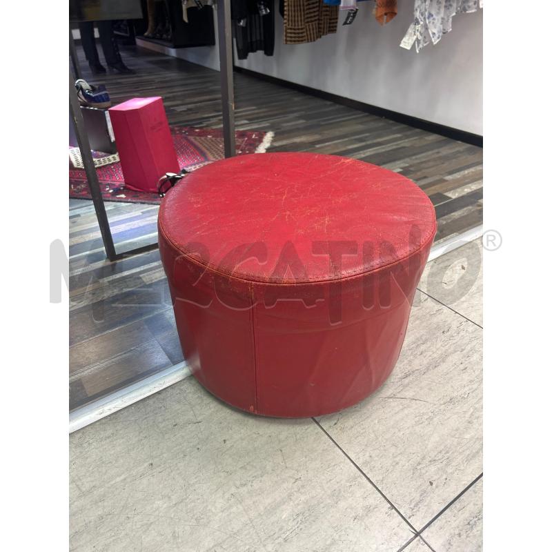 POUF PELLE ROSSO | Mercatino dell'Usato Montesilvano 1