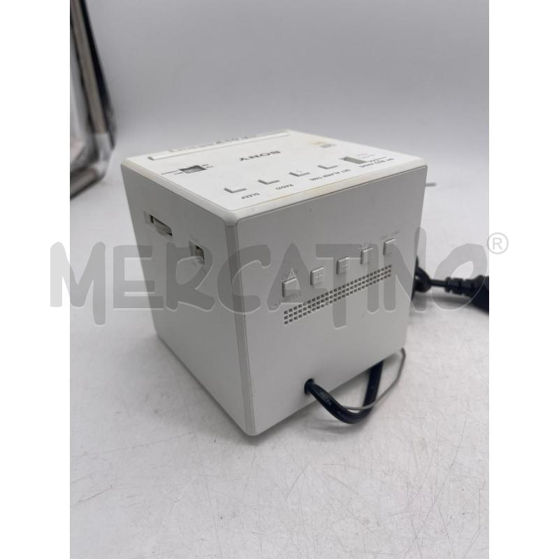 RADIOLINA BIANCA CUBO SONY | Mercatino dell'Usato Montesilvano 3