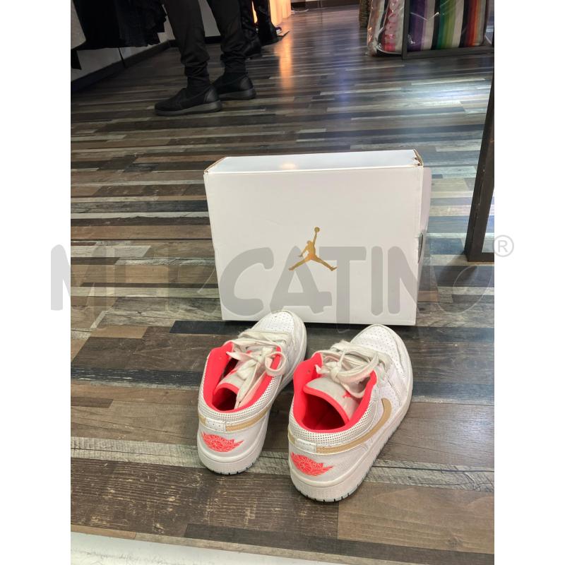 SCARPE BAMBINA BIANCHE NIAKE JORDAN N 35.5  | Mercatino dell'Usato Montesilvano 3