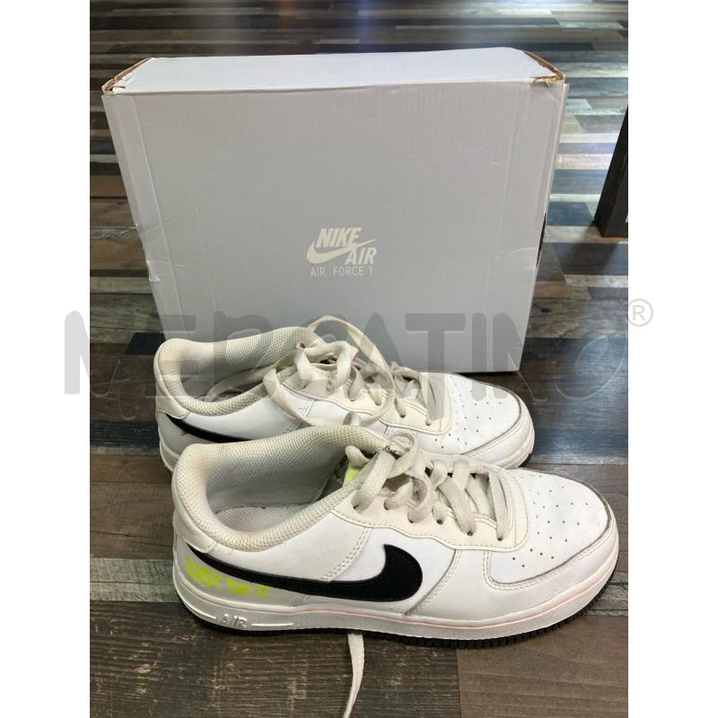 SCARPE BAMBINA NIKE BIANCHE 37/5  | Mercatino dell'Usato Montesilvano 2