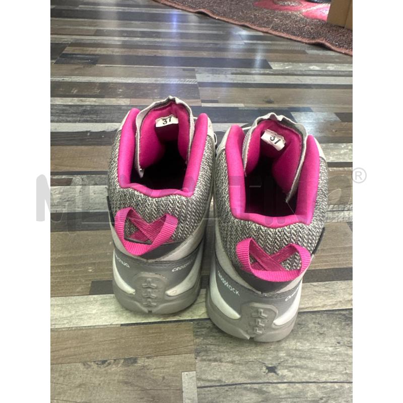 SCARPE BAMBINA TREKKING QUECHUA GRIGIE FUKSIA | Mercatino dell'Usato Montesilvano 3