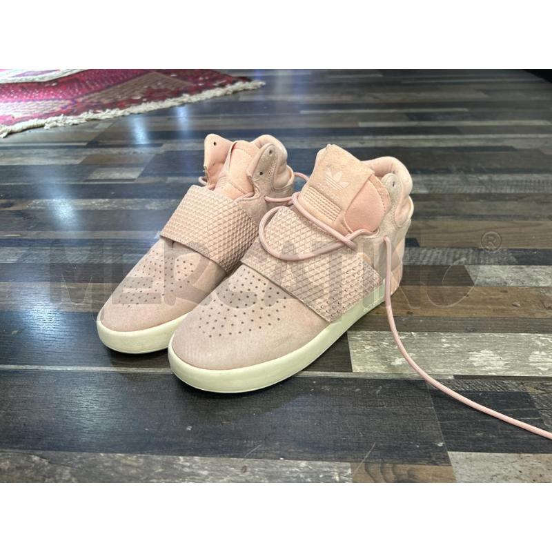 SCARPE DONNA ADIDAS ROSA LACCI STRAPPO | Mercatino dell'Usato Montesilvano 1