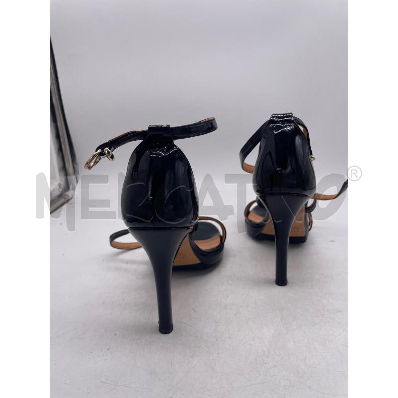 SCARPE DONNA APERTE CURVE TACCHI NERI LUCIDI  | Mercatino dell'Usato Montesilvano 3