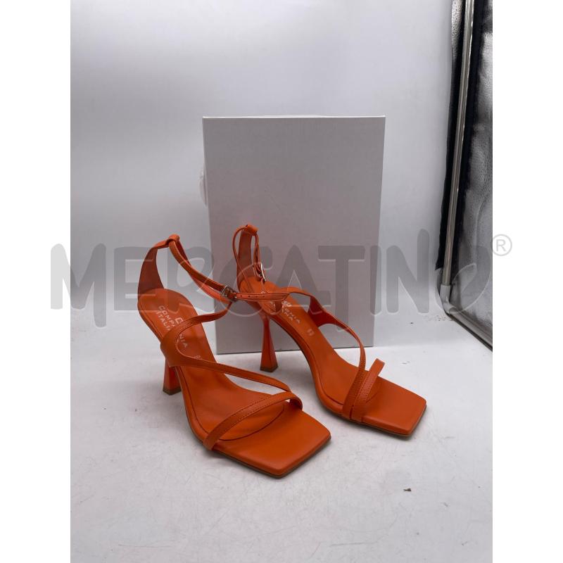 SCARPE DONNA ARANCIONECOMPAGNOIA N .38 | Mercatino dell'Usato Montesilvano 1