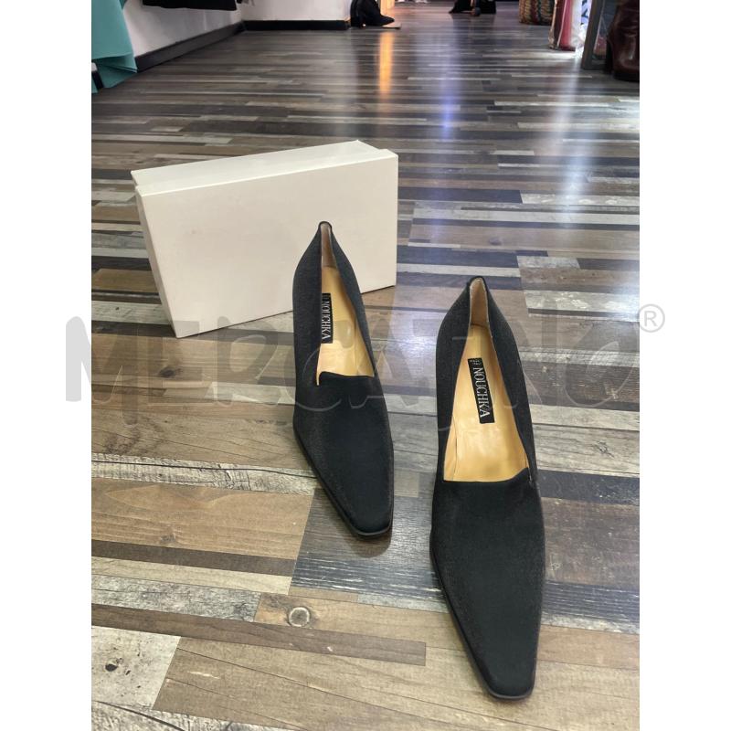 SCARPE DONNA NOUCHKA NERE TACCO PUNTA A PUNTA | Mercatino dell'Usato Montesilvano 2