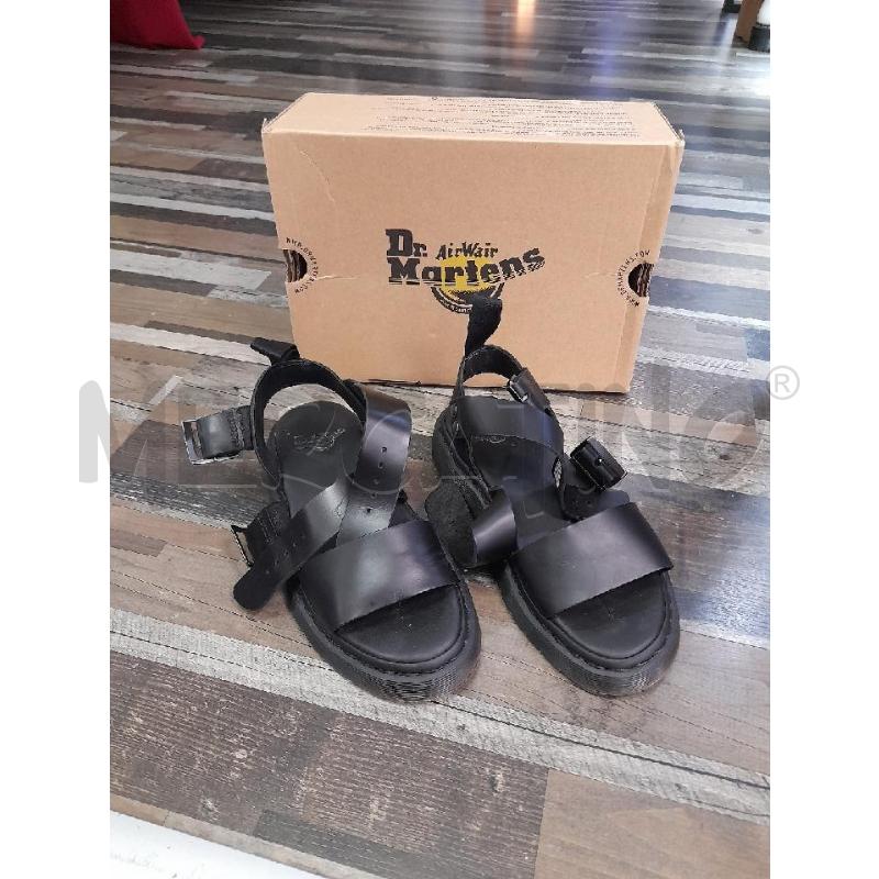 SCARPE DONNA SANDALO NERO DR MARTENS N.38  | Mercatino dell'Usato Montesilvano 2